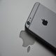 Apple si zavaril: Lacná výmena batérií v starých iPhonoch zníži predaje nových